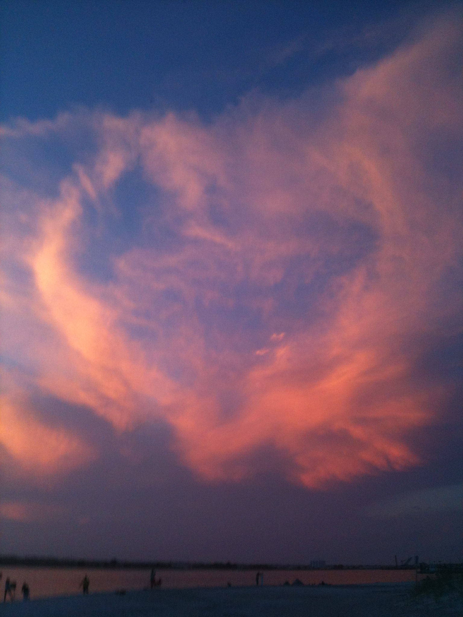 cloud dark pink heart
